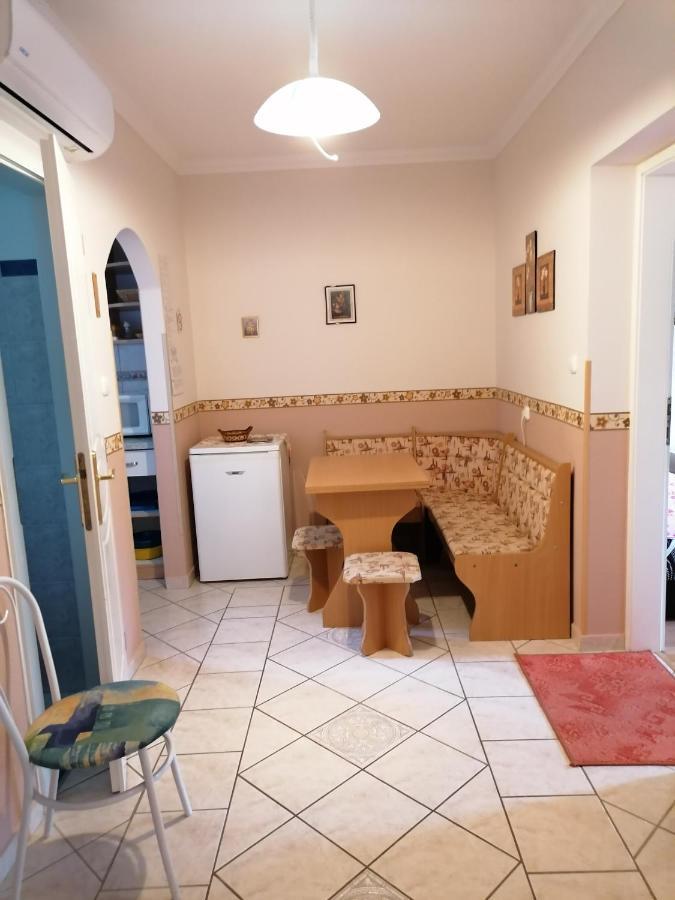 Kaktuszvirag Apartmanhaz Hajdúszoboszló Eksteriør billede